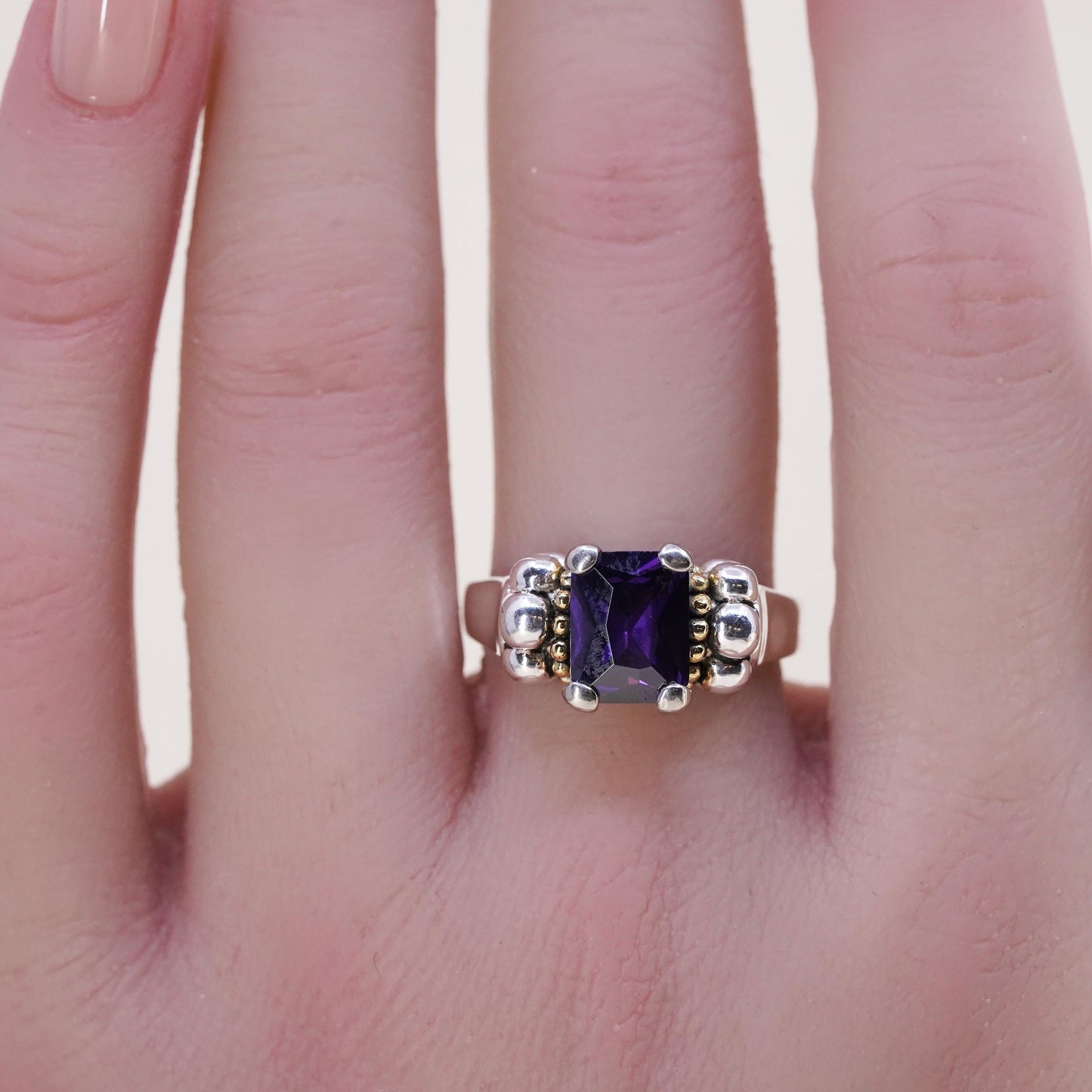 Size 8, Vintage sterling 925 silver ring with amethyst 14K yellow gold beads