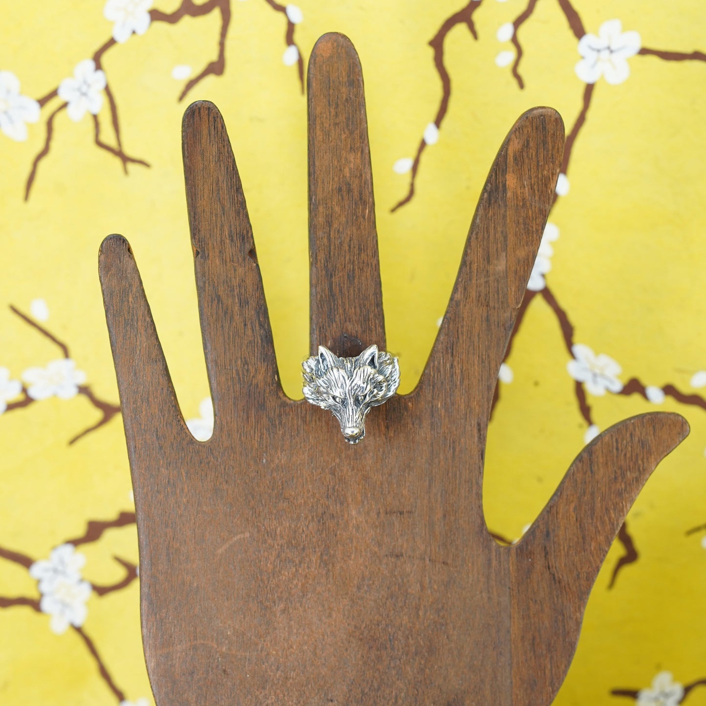 Size 7, Vintage Sterling Silver Handmade ring, Viking 925 wolf head band