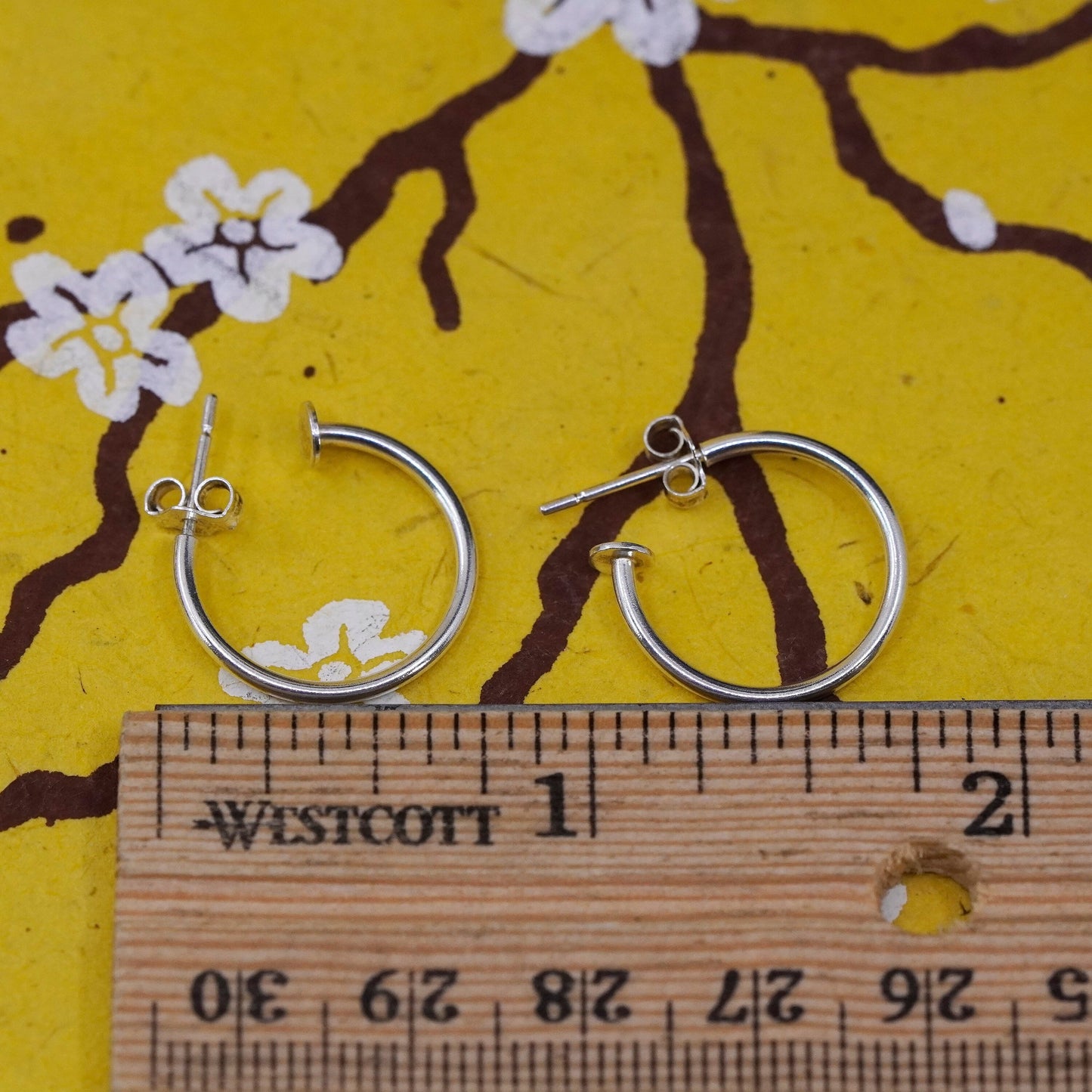 0.75”, Vintage Sterling silver handmade earrings, maxico 925 hoops