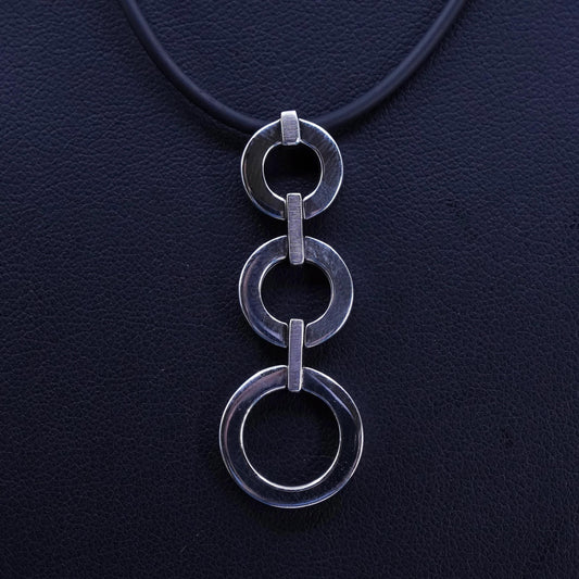 16+2”, vintage Fossil Sterling 925 Silver circle pendant Black rubber Necklace