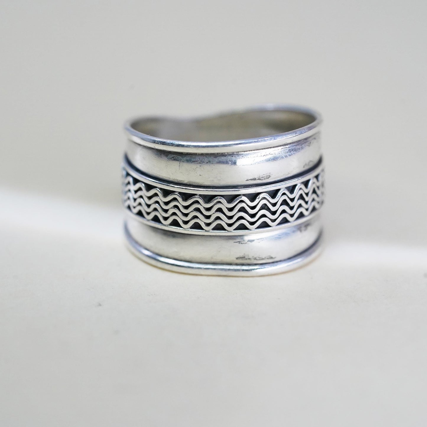 Size 6, Wide Vintage Sterling Silver Band Ring, Scroll Filigree, Unisex Jewelry