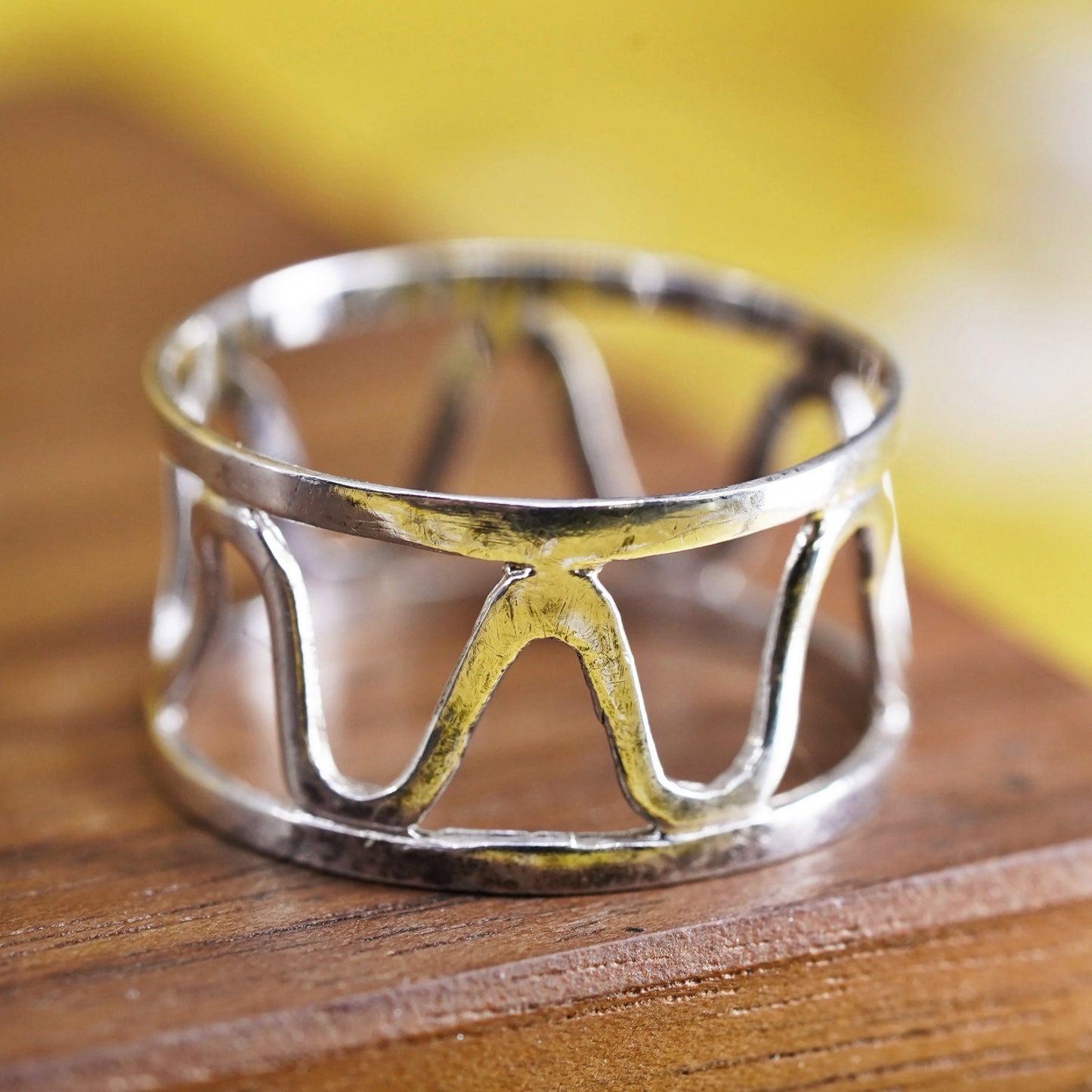 Size 7, vintage Sterling silver handmade ring, 925 wavy band
