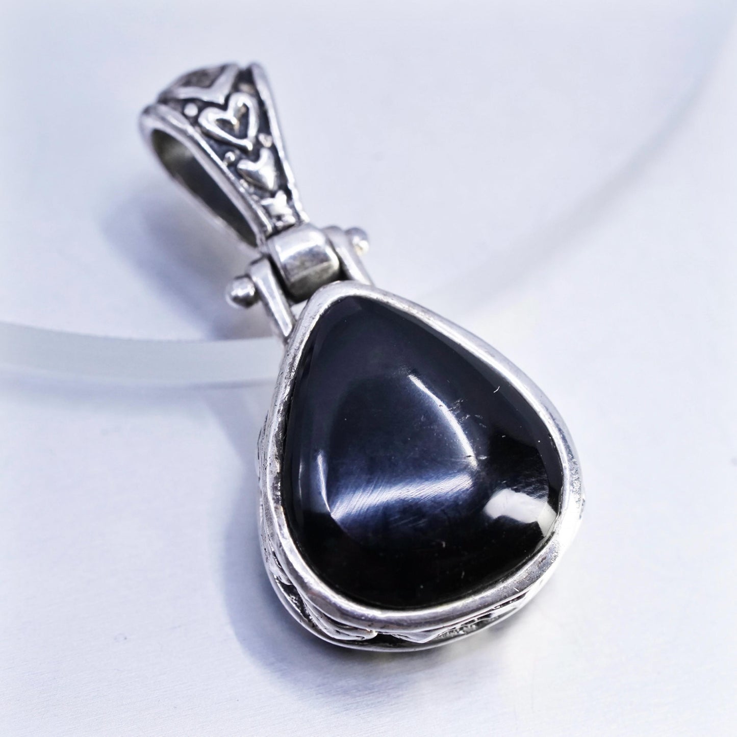 Vintage Bali sterling 925 silver double sided filigree teardrop pendant onyx