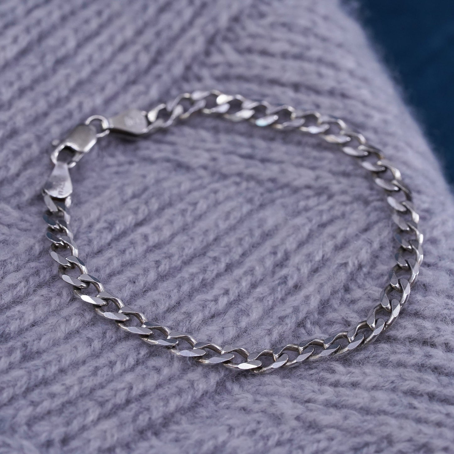 7”, vintage Sterling silver bracelet, 925 bold curb chain, men's bracelet
