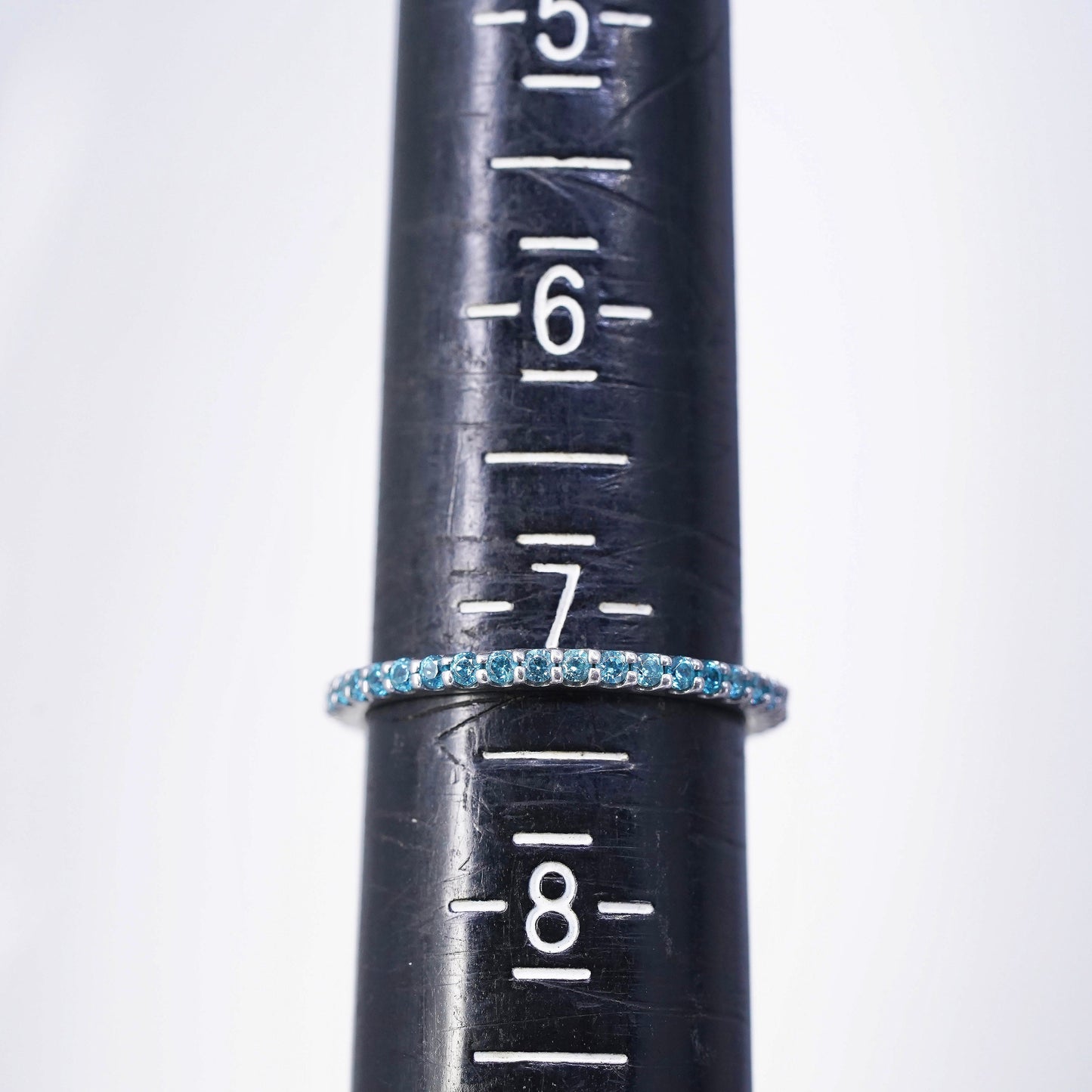 Size 7.25, vintage southwestern Sterling 925 silver wedding ring, blue Cz band