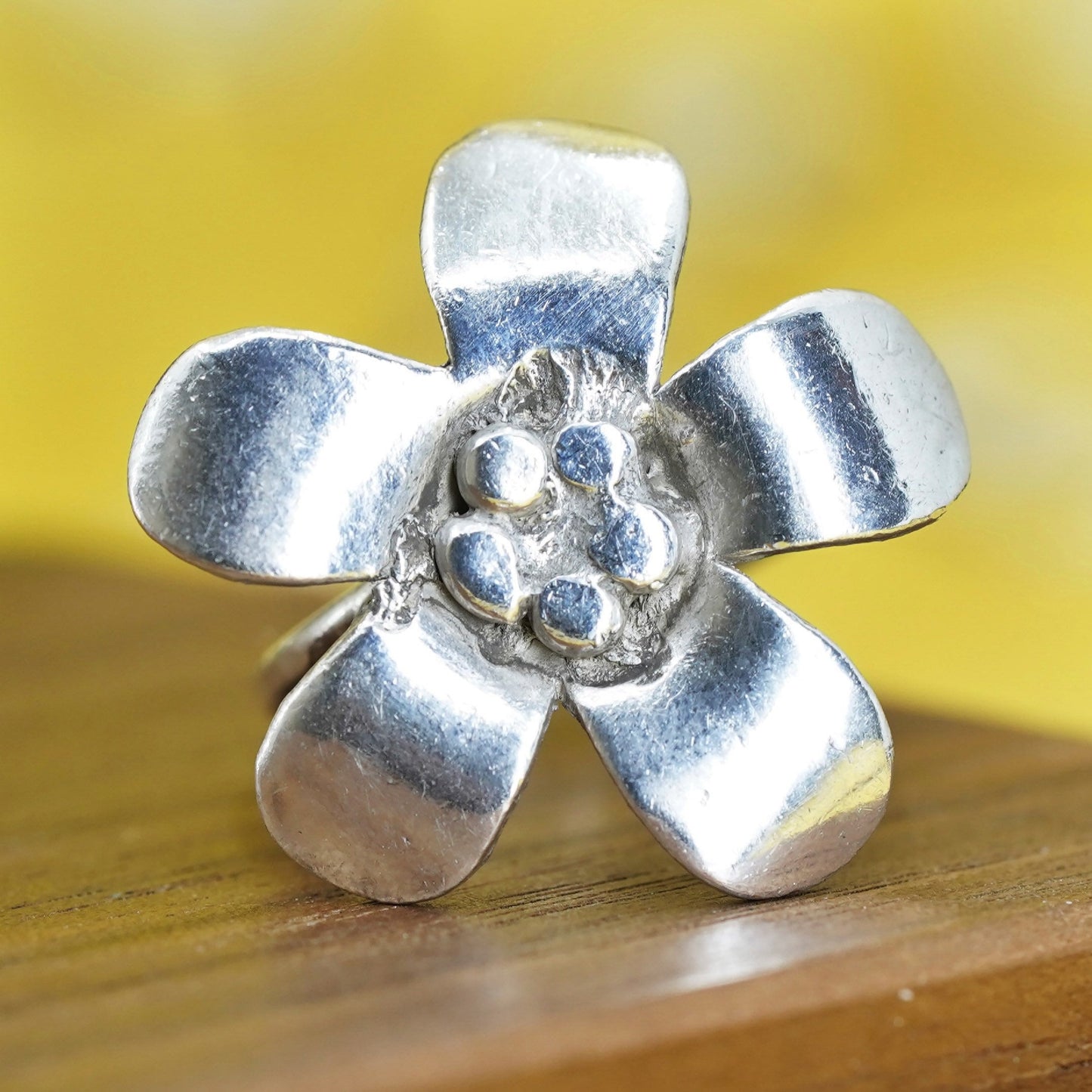 Size 8, vintage Sterling 925 silver handmade plumeria flower ring