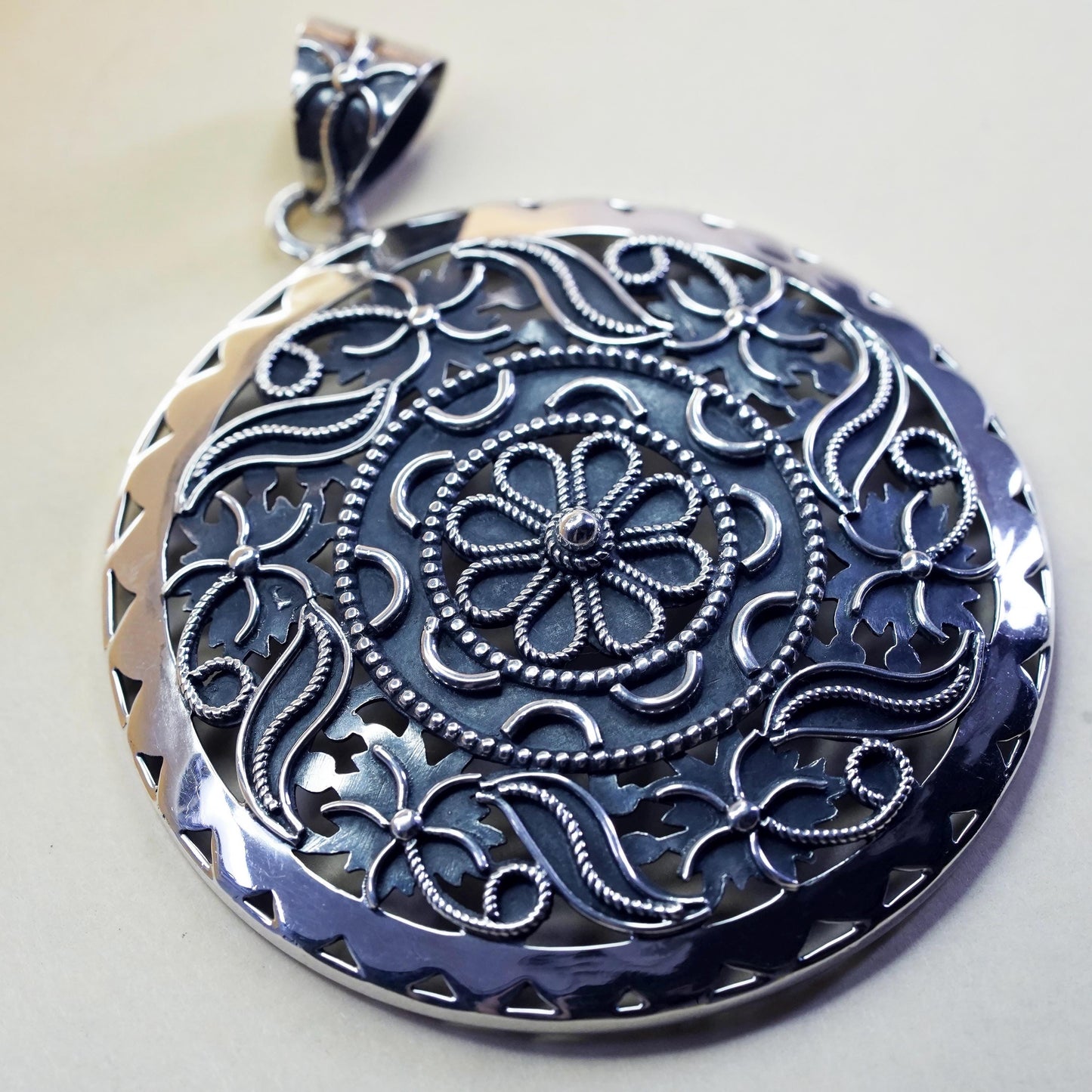 vintage sterling silver handmade huge pendant, 925 filigree floral circle