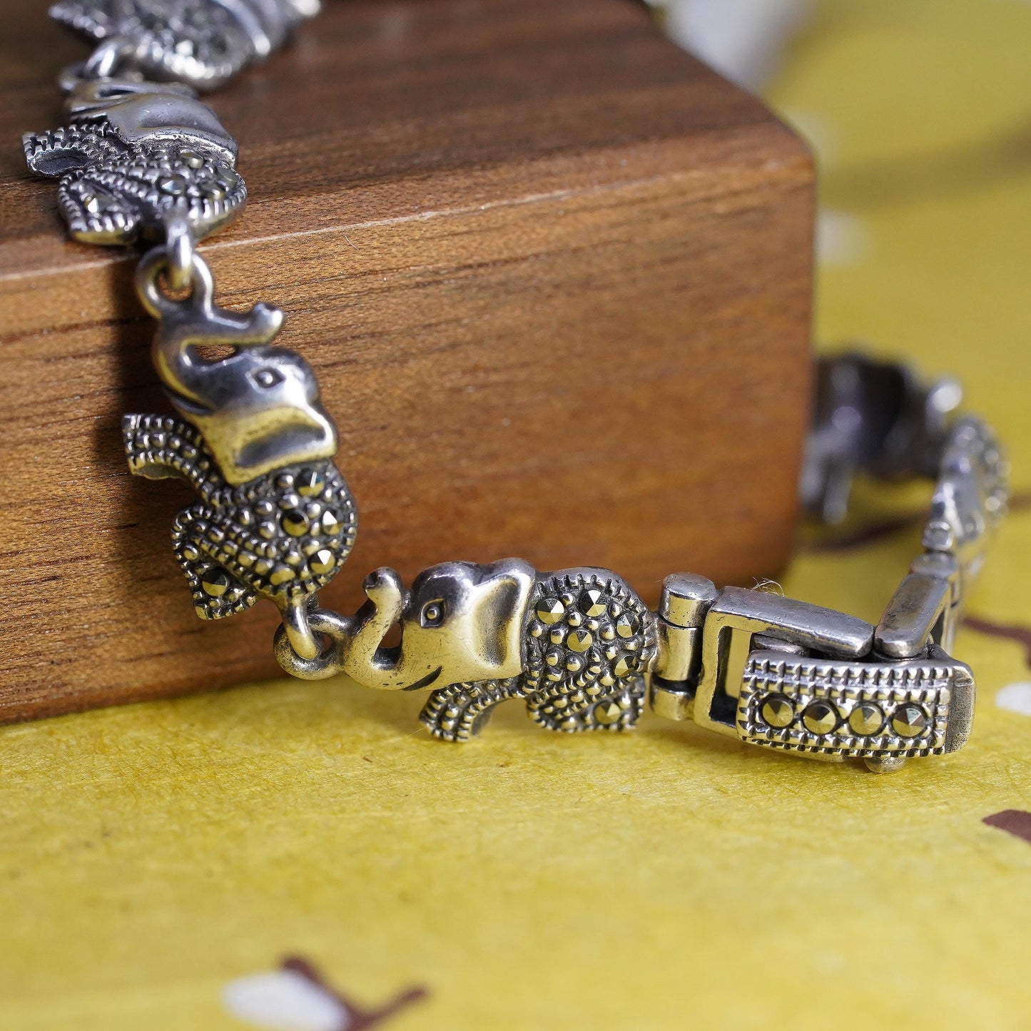 6.5", VTG Sterling silver tennis bracelet, 925 elephant chain cluster marcasite