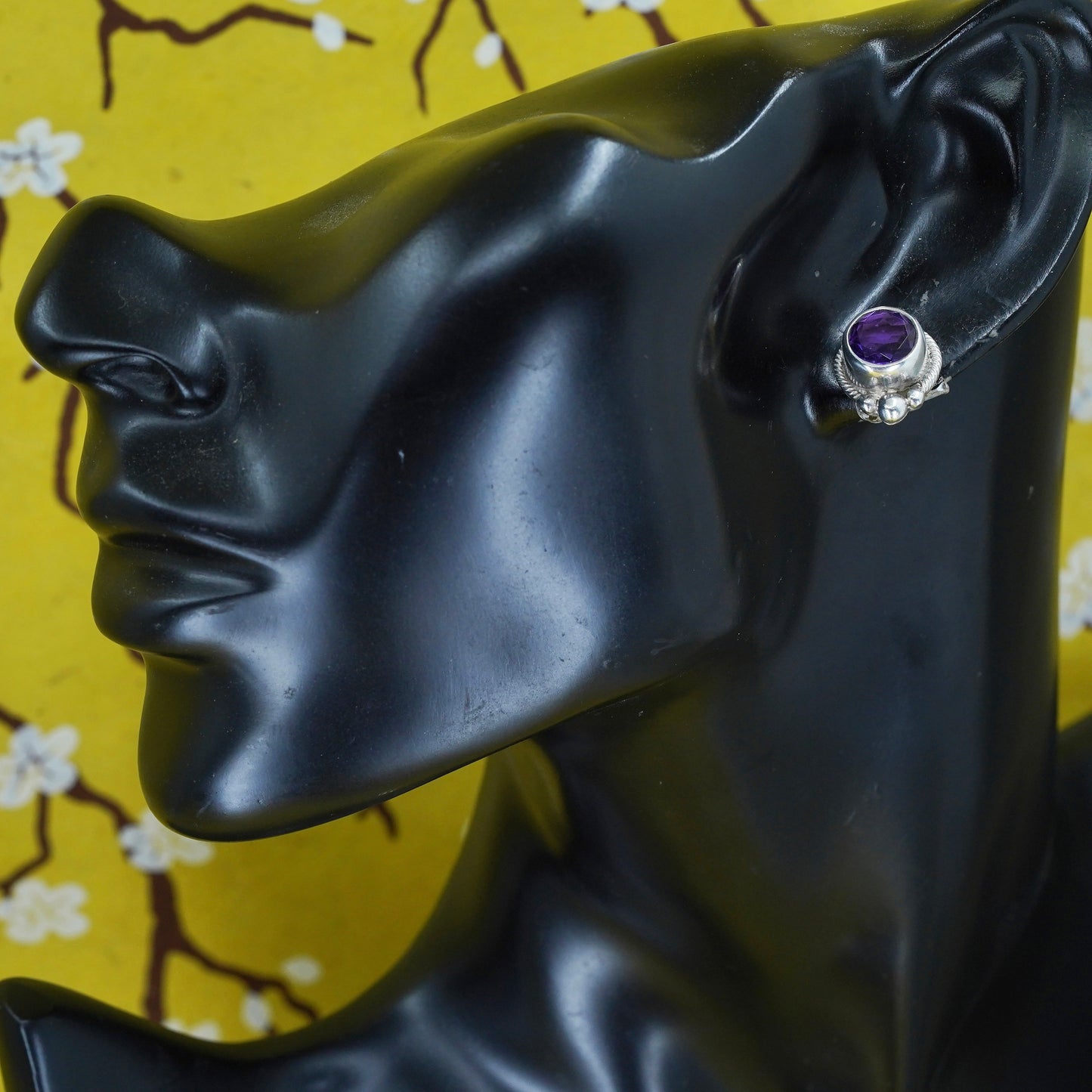 Native American Navajo Jessie Claw Sterling silver earrings, 925 studs amethyst