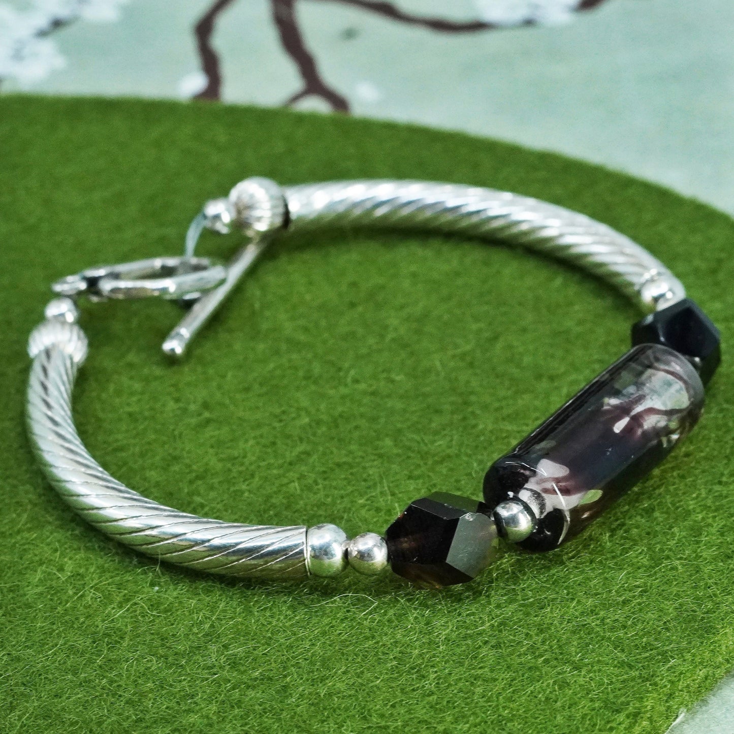 7”, vintage Sterling silver handmade bracelet, 925 curved bar with glass