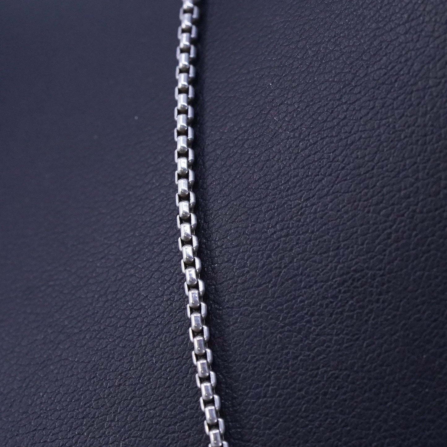 18” 1.6mm, vintage Italy 925 silver box chain necklace