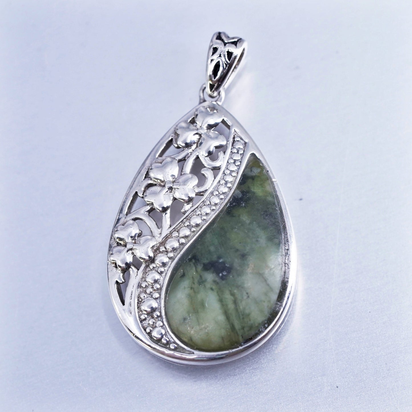 Sterling 925 silver handmade teardrop pendant with connemara marble and clovers