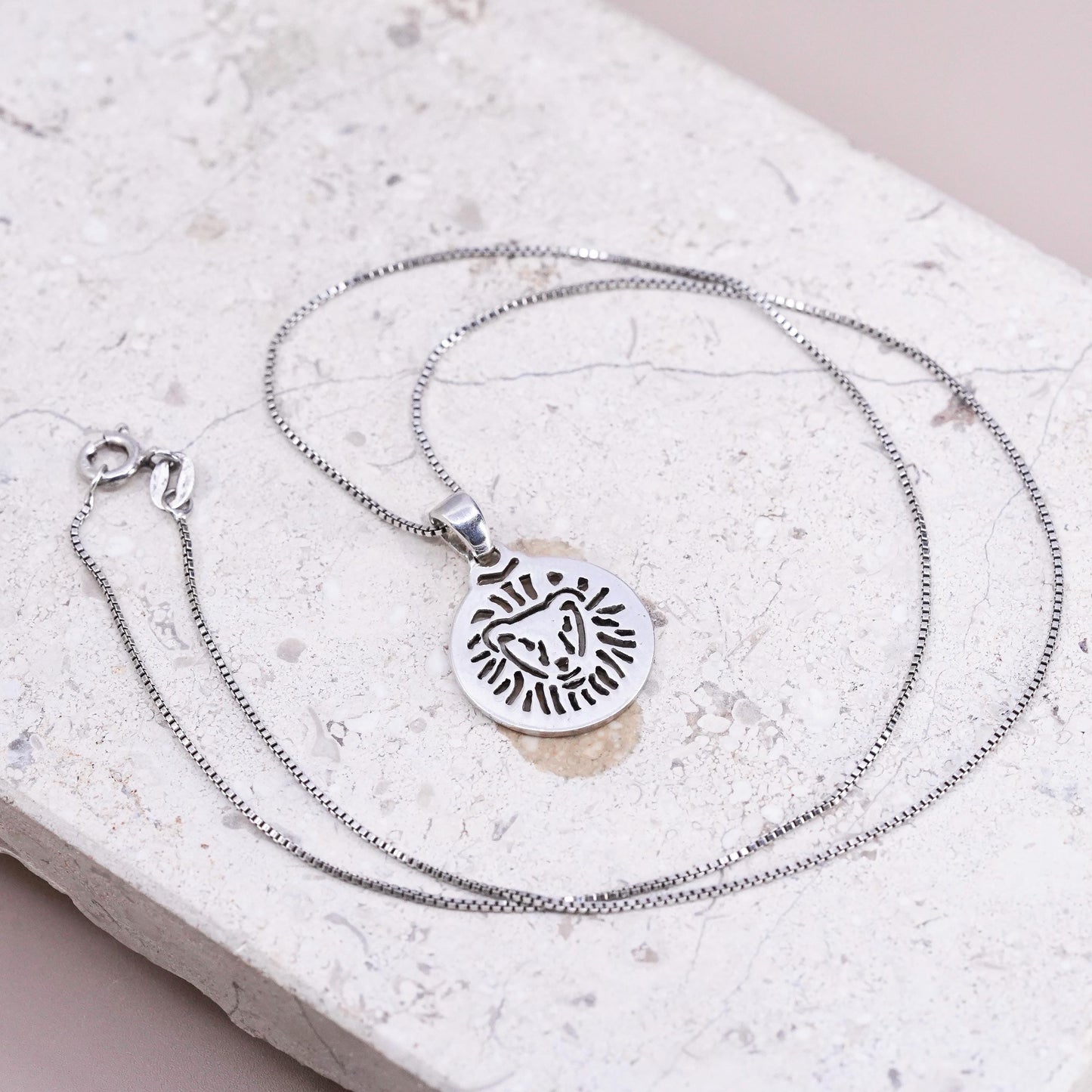 18", vintage Sterling silver necklace, 925 box chain with lion king pendant