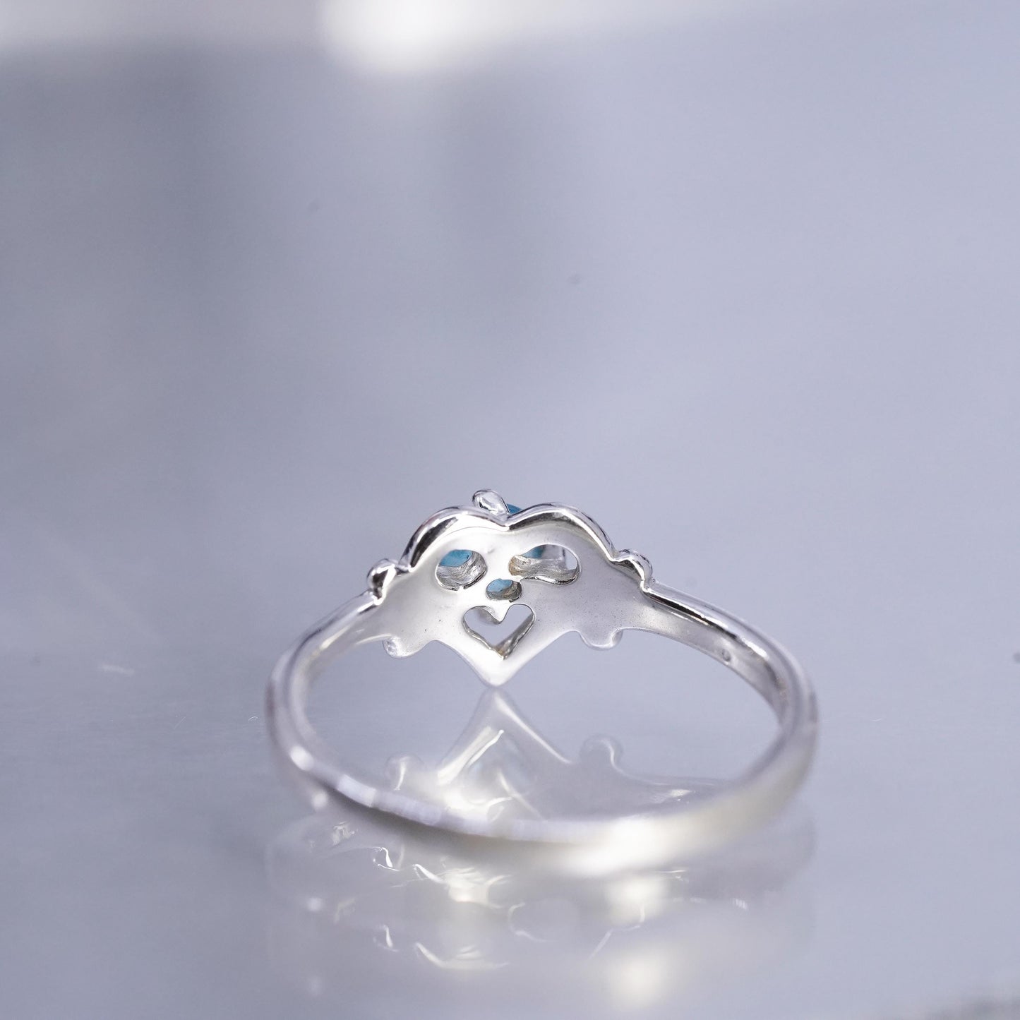 size 6.5, vintage Sterling Silver 925 engagement heart ring with topaz