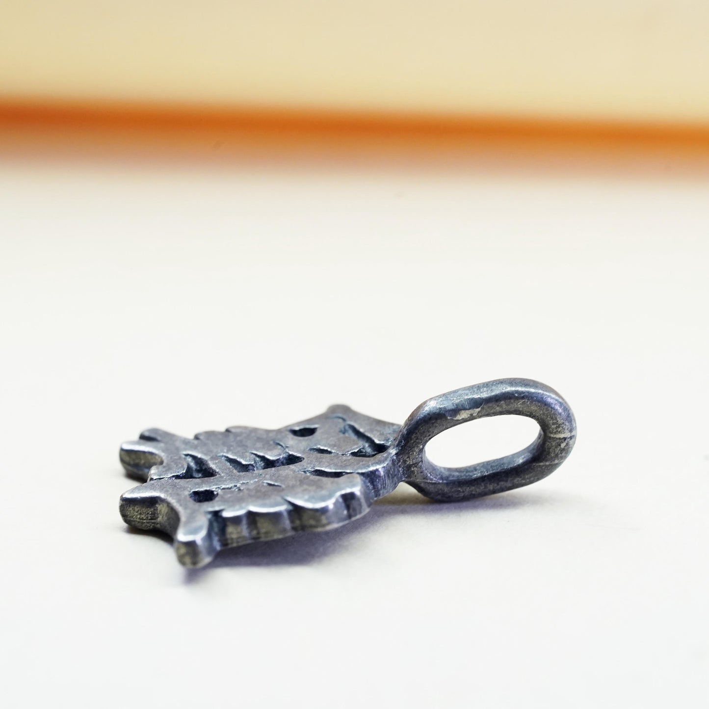 Vintage silver tone Chinese Calligraphy Character roster pendant