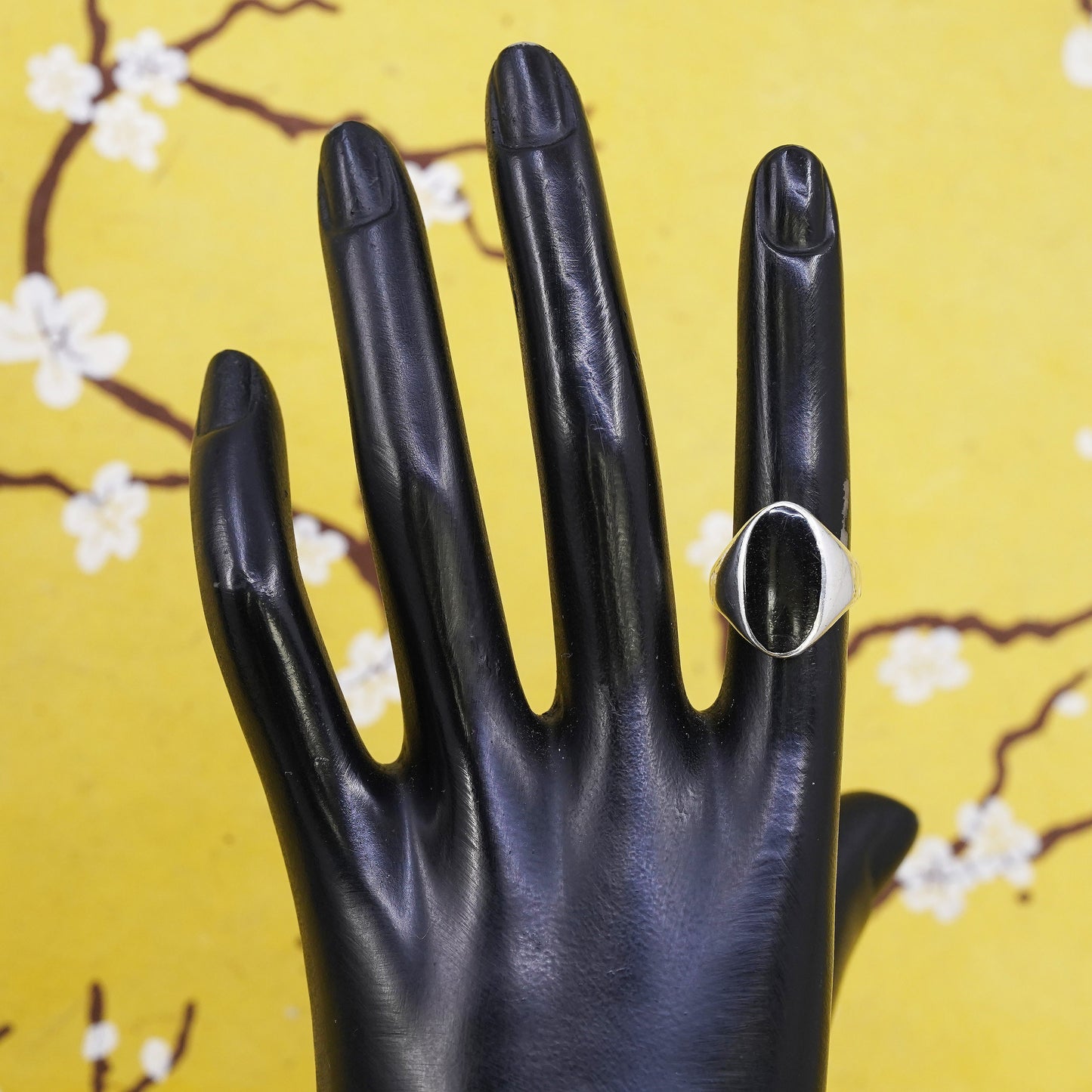 Size 4, modern southwestern Sterling 925 silver handmade ring with oval onyx