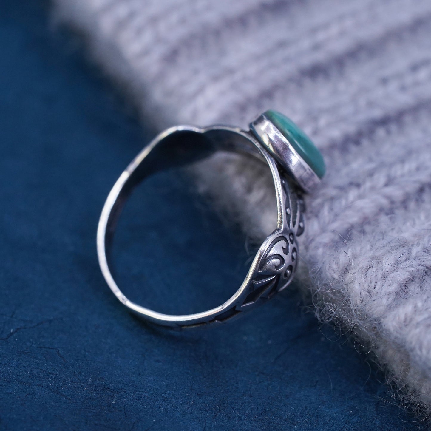 Size 7.5, Sterling 925 silver ring, Native American, southwestern w/ turquoise
