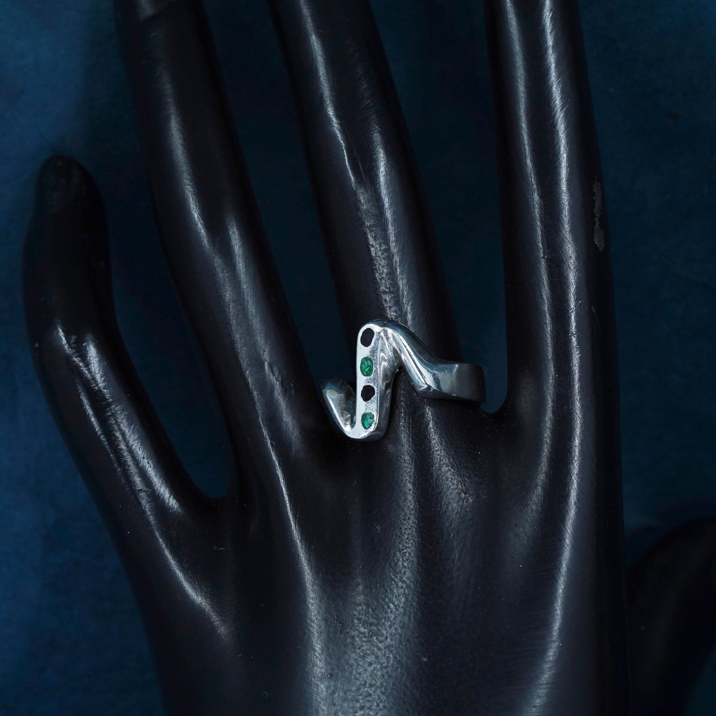 Size 8.5, Mexican Sterling silver 925 handmade wrap ring with turquoise onyx