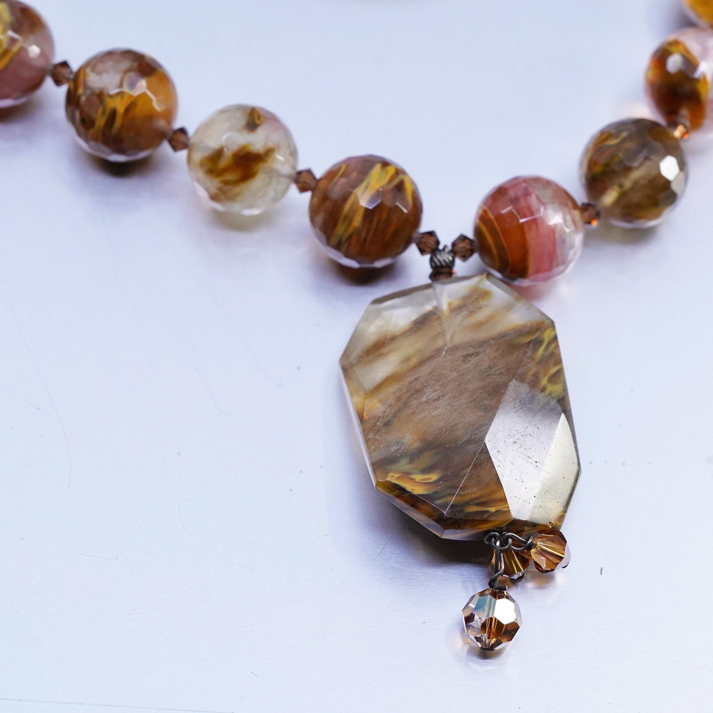 20", Vintage agate pink quartz necklace with sterling 925 silver toggle closure