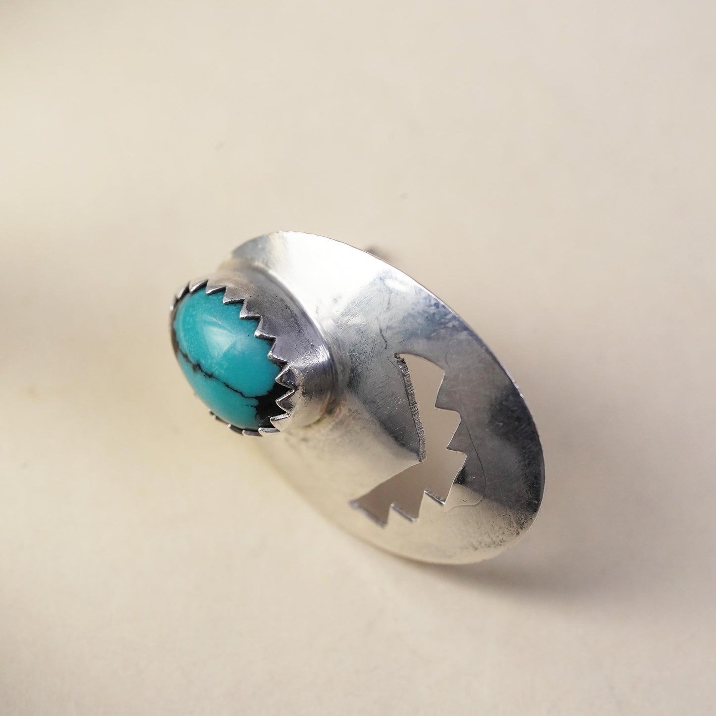 Vintage southwestern Sterling 925 silver stud with turquoise, single earring