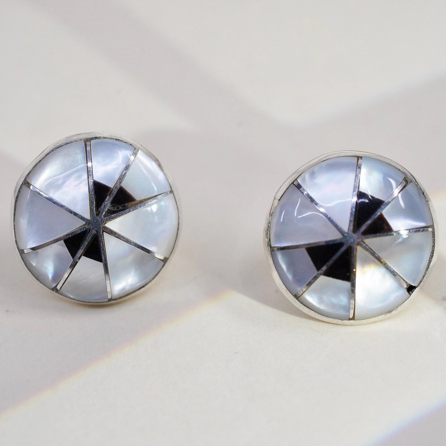 Native American Kal Kallestewa KEK 925 Sterling silver earrings, zuni MOP