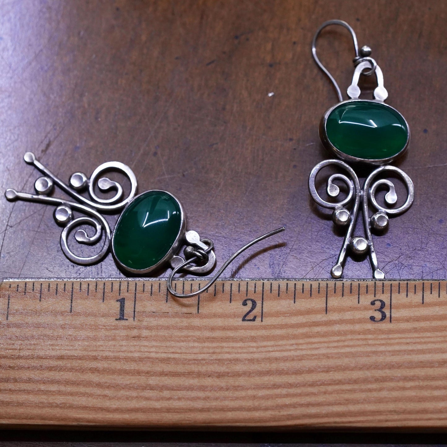 Vintage Sterling silver handmade earrings, 925 whirl waves dangles and jade