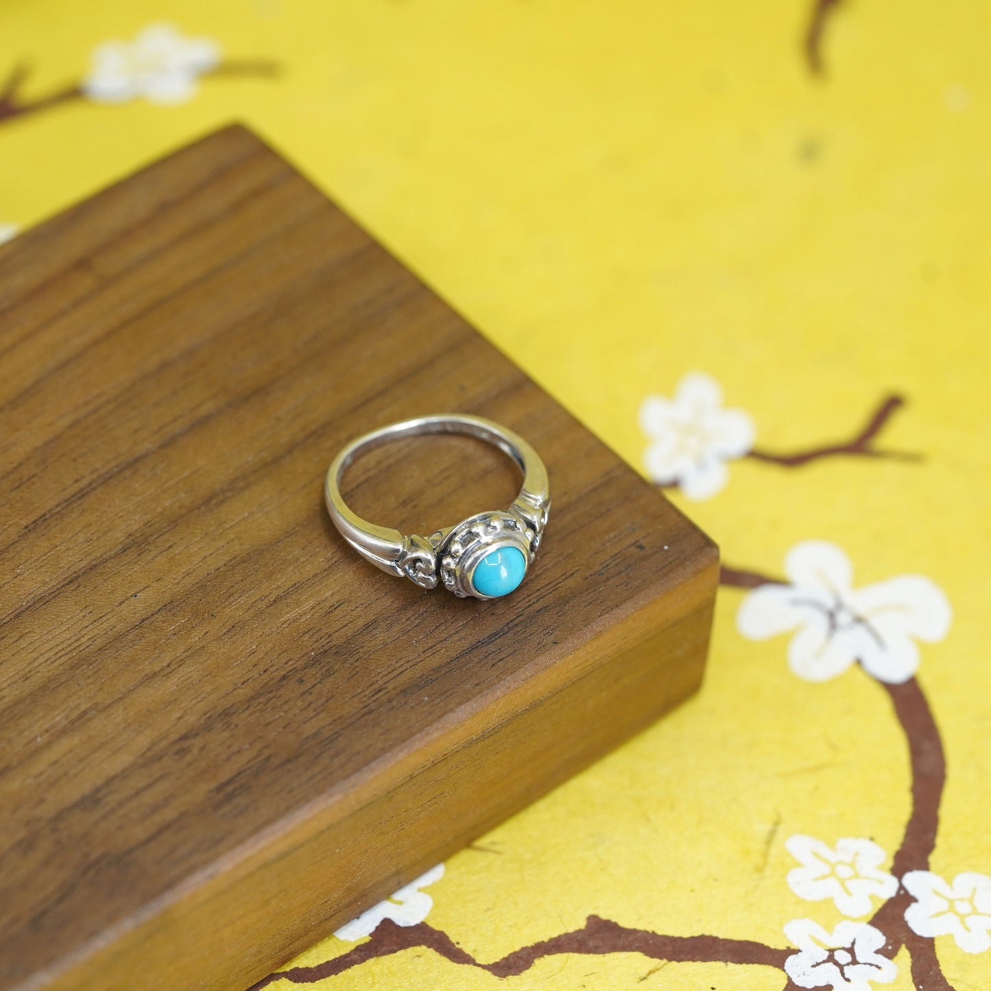 Size 5.5, Sterling 925 silver handmade ring w/ turquoise, southwestern jewelry