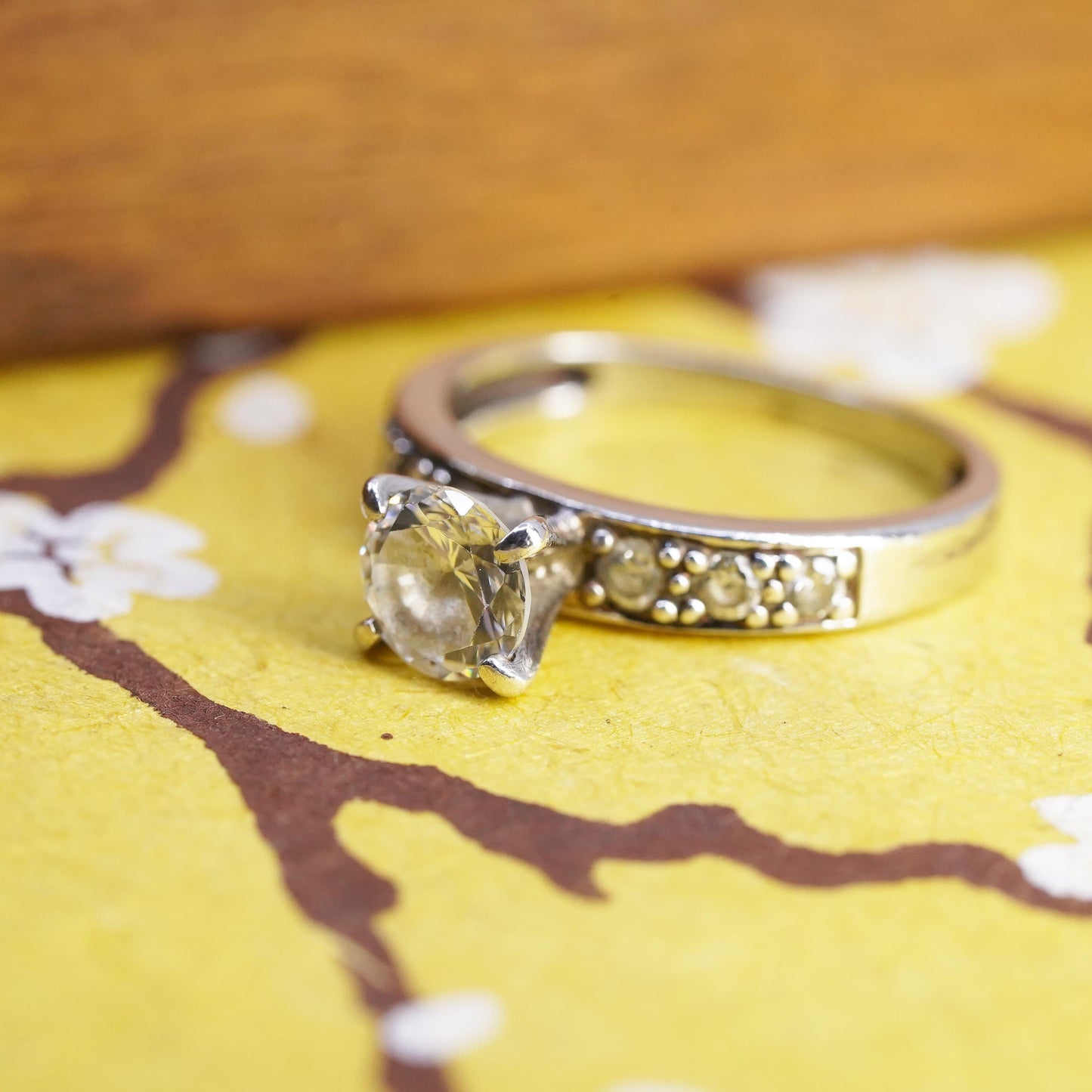 Size 7, vintage Sterling silver 925 engagement ring with cz