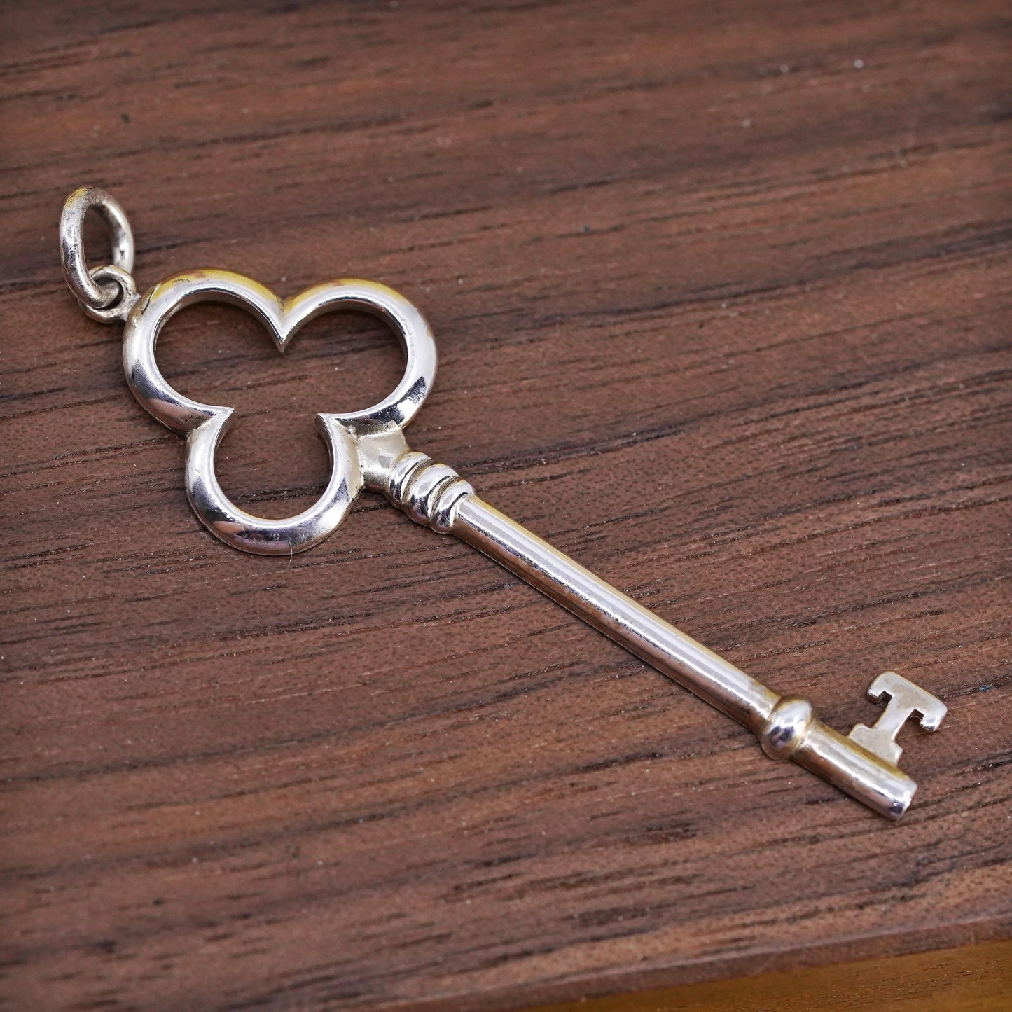 Vintage Sterling silver handmade pendant, 925 clover leaf key charm