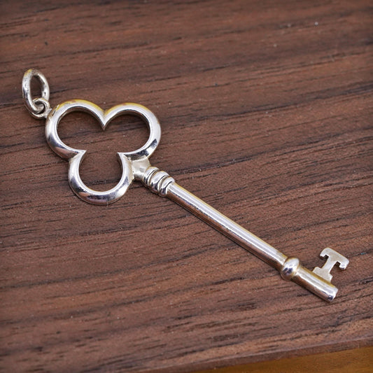 Vintage Sterling silver handmade pendant, 925 clover leaf key charm