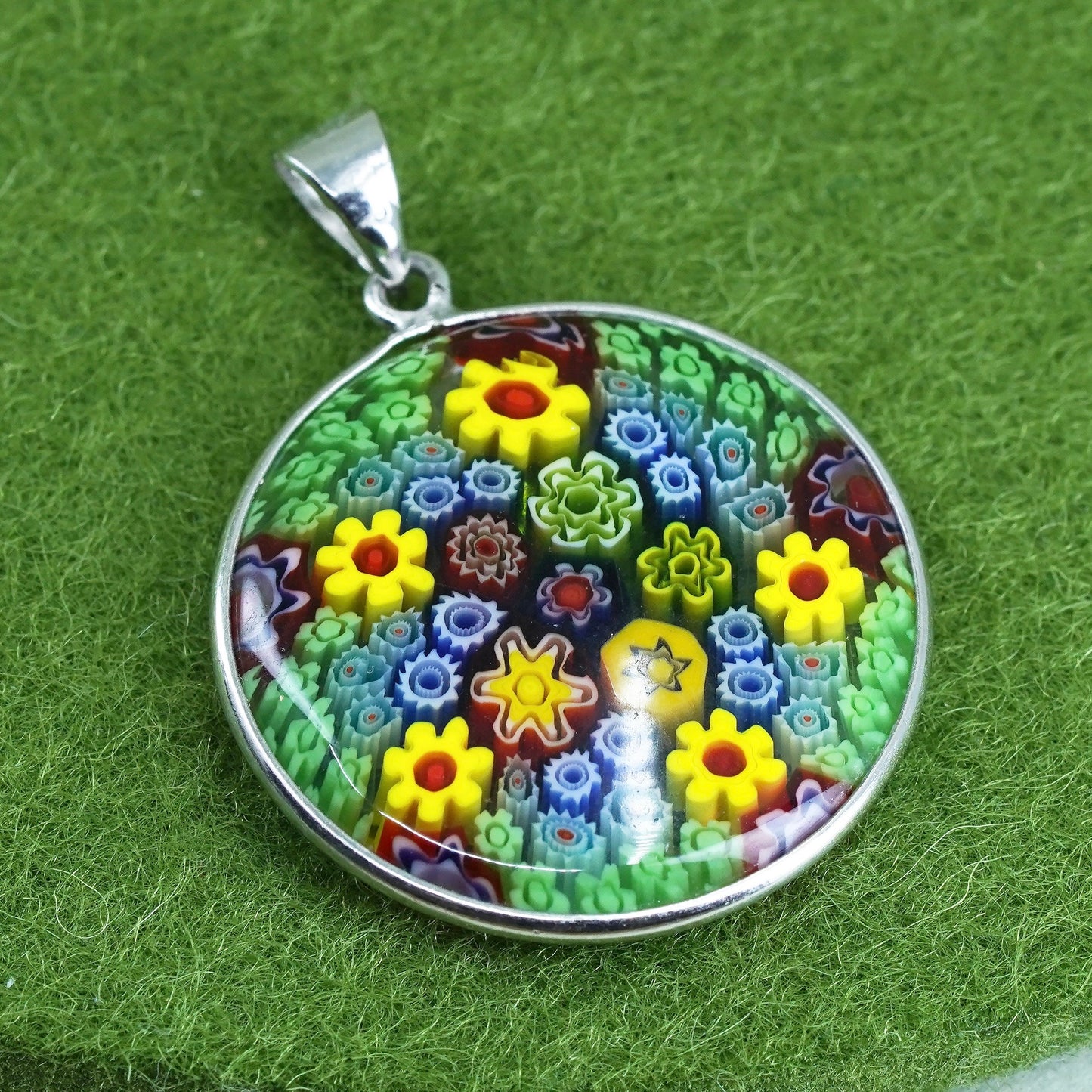 Italy sterling 925 silver w/ handmade artisan green murano floral glass pendant