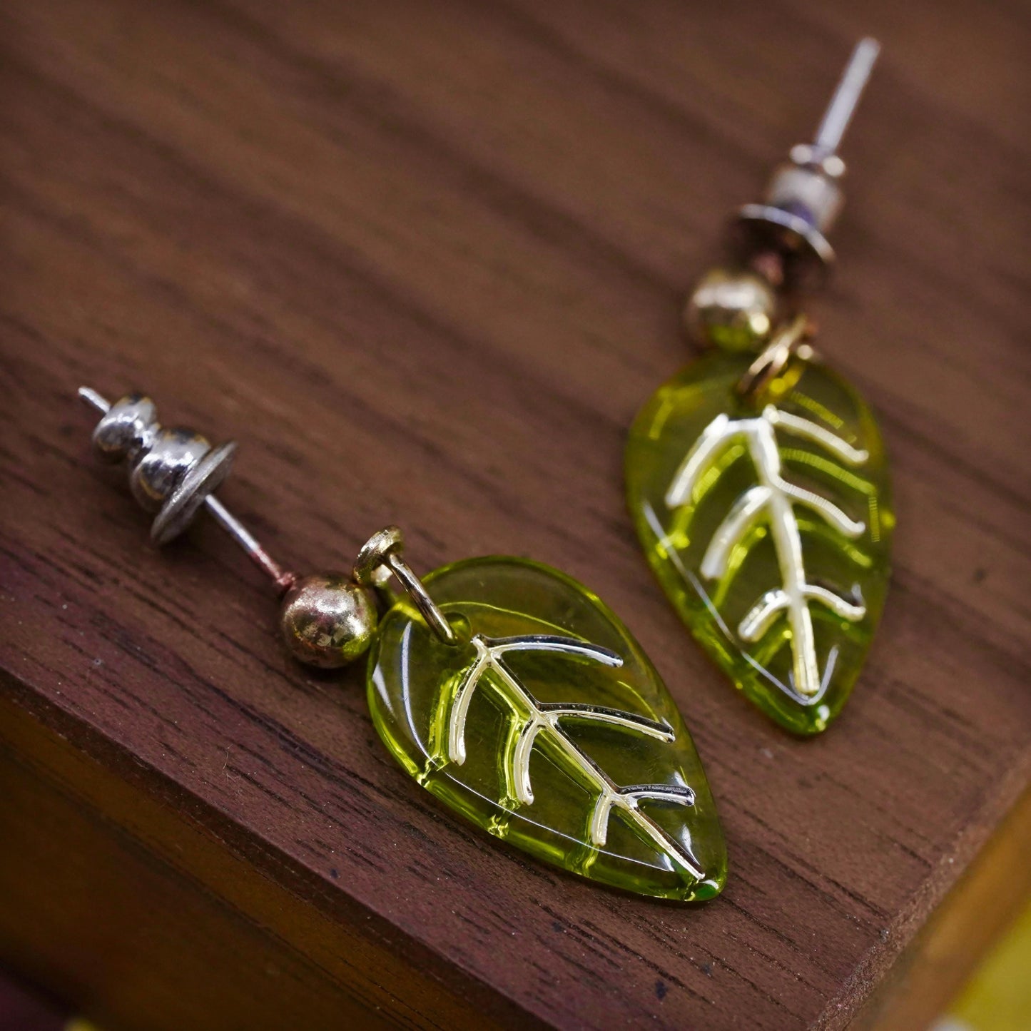 Vintage Sterling silver handmade earrings, 925 silver green leaf glass beads