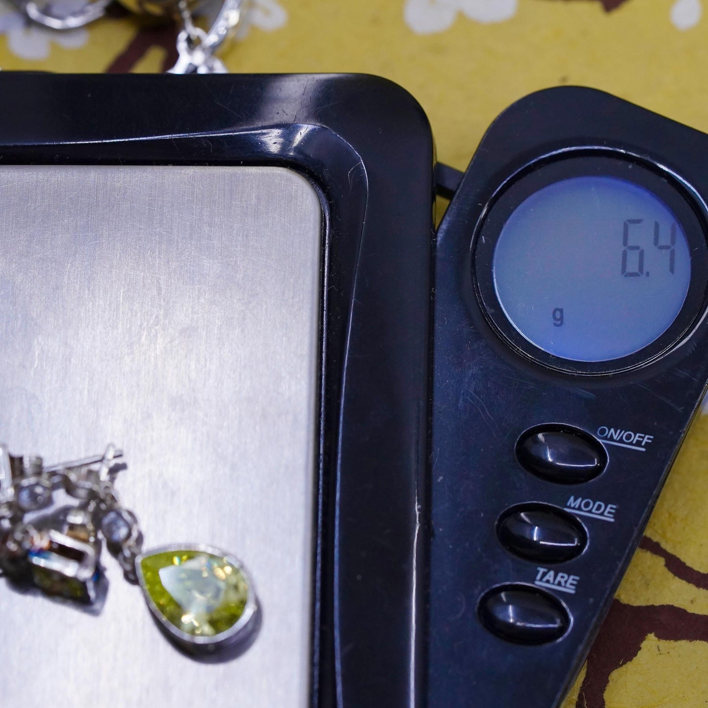 Vintage Sterling 925 silver handmade teardrop earrings with peridot