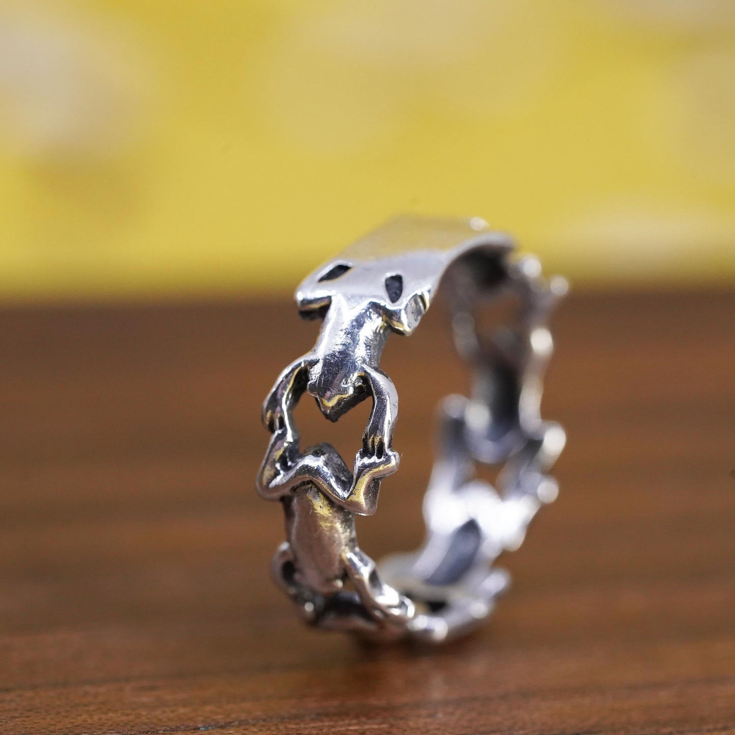 Size 7.25, vintage Sterling silver handmade ring, 925 silver frog band