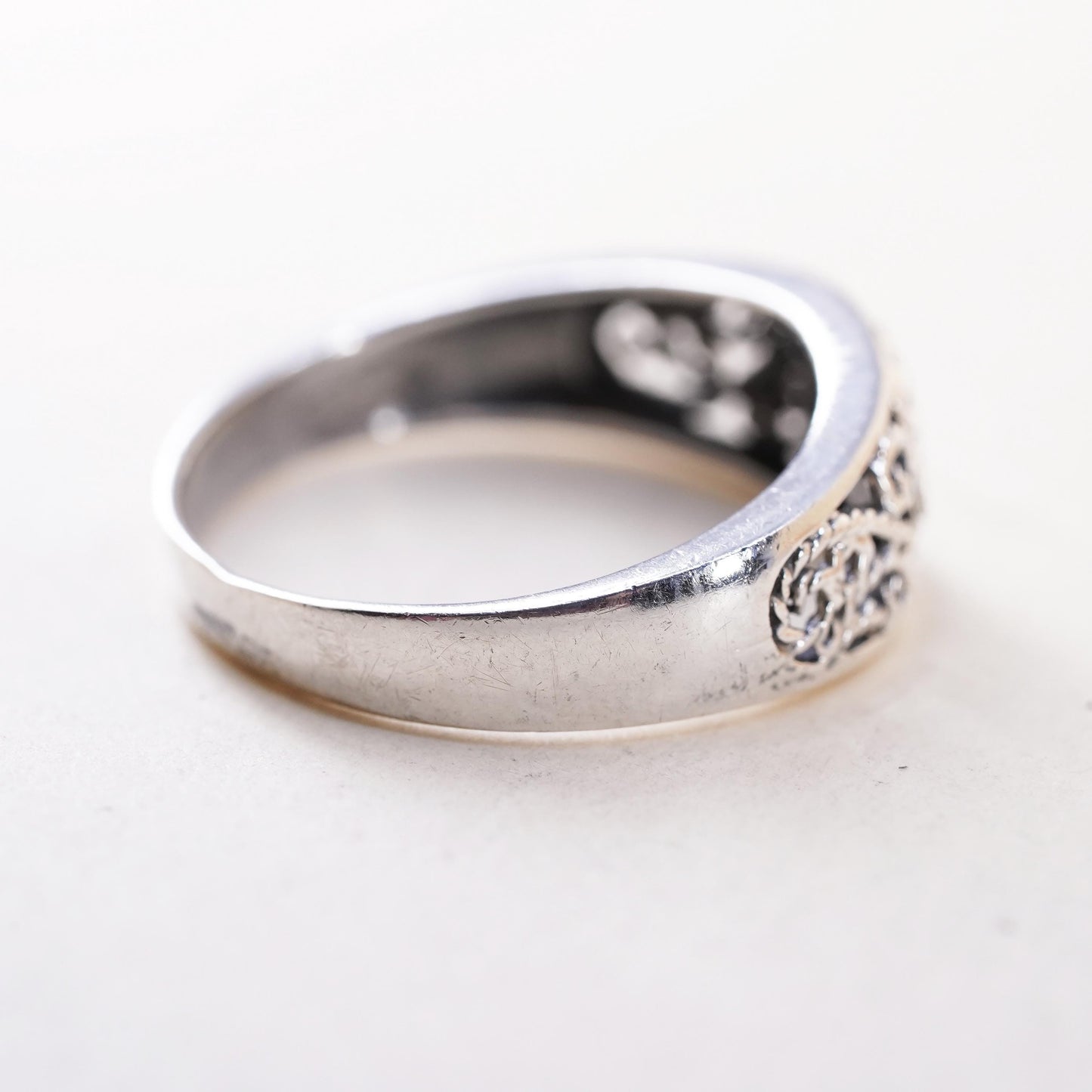 Size 9, Vintage sterling silver handmade filigree ring, 925 band