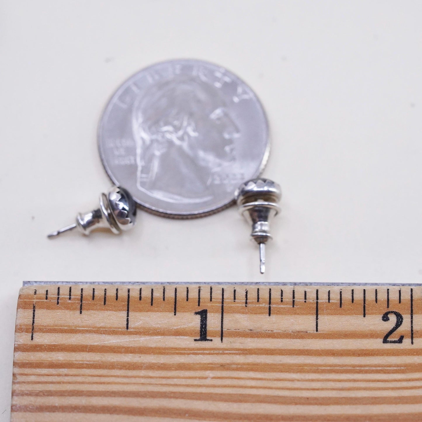 Vintage southwestern sterling 925 silver Handmade studs hematite inlay earrings
