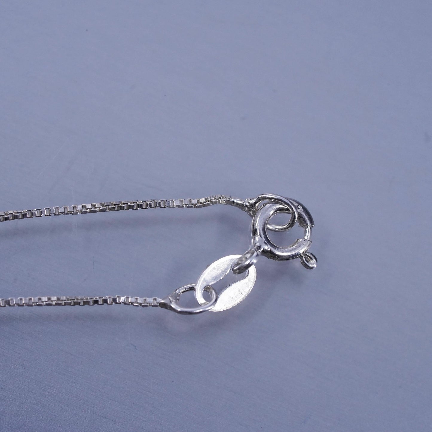 20” 1mm, Vintage sterling 925 silver box necklace with bee pendant