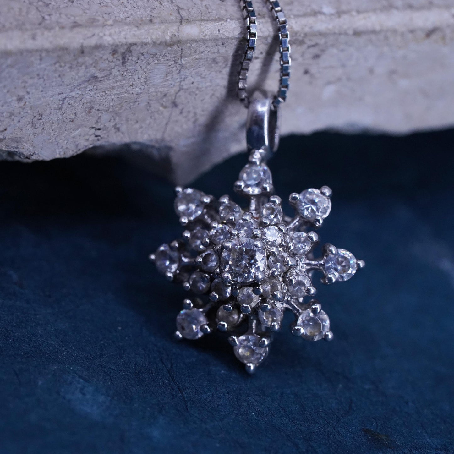 18”, VTG sterling silver box chain necklace, 925 snowflake pendant cluster cz