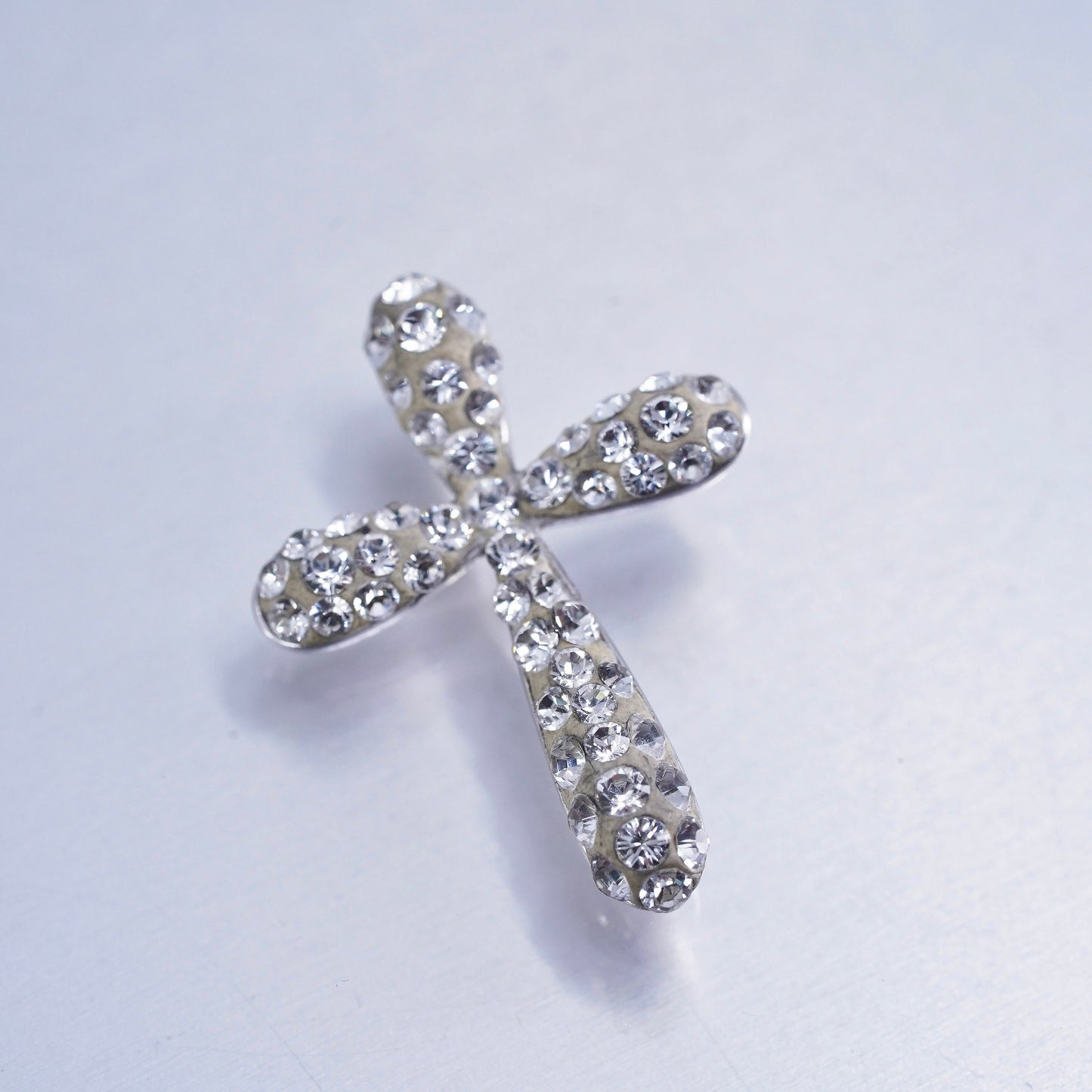 vintage sterling 925 silver cross pendant with cluster Cz