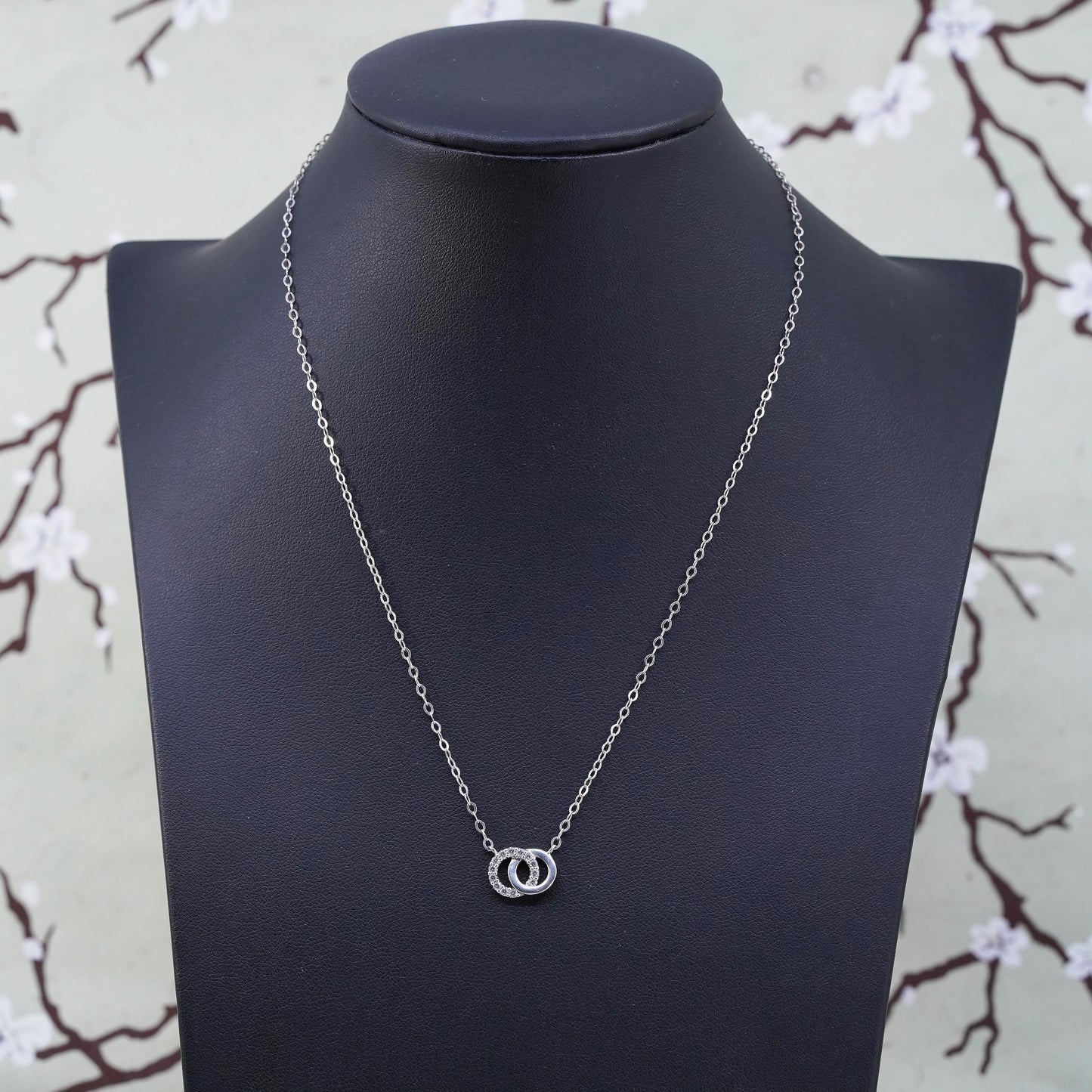 16", 1mm, sterling silver flatten chain necklace entwined circle pendant cz