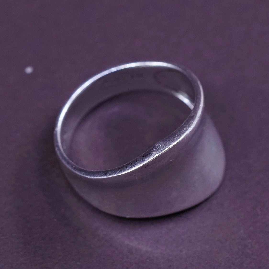 sz 7.75, vtg Sterling silver handmade ring, 925 ribbed band, minimalist