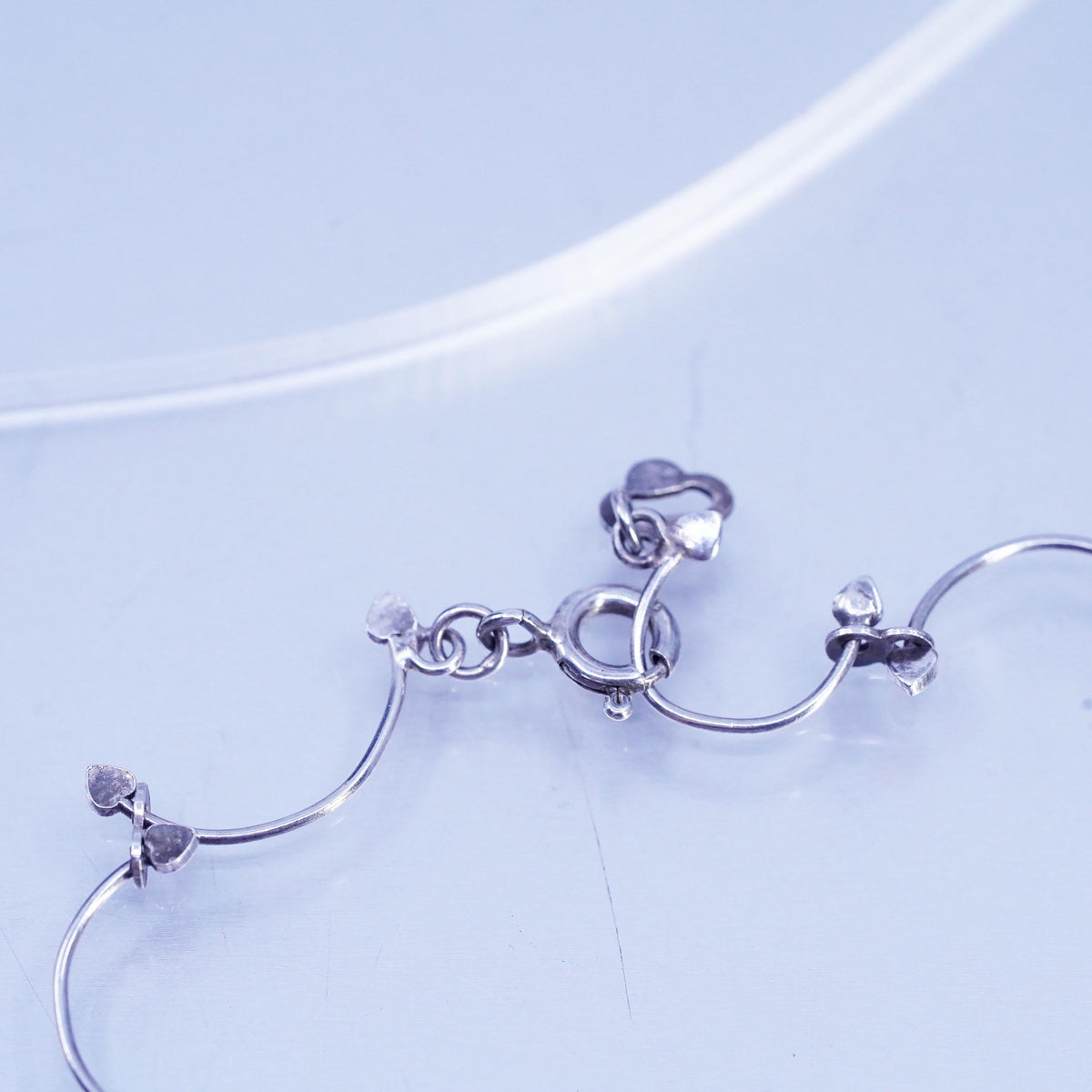 8.5" Vintage Sterling Silver 925 Heart Station Bracelet Wavy Chain Tiny Hearts