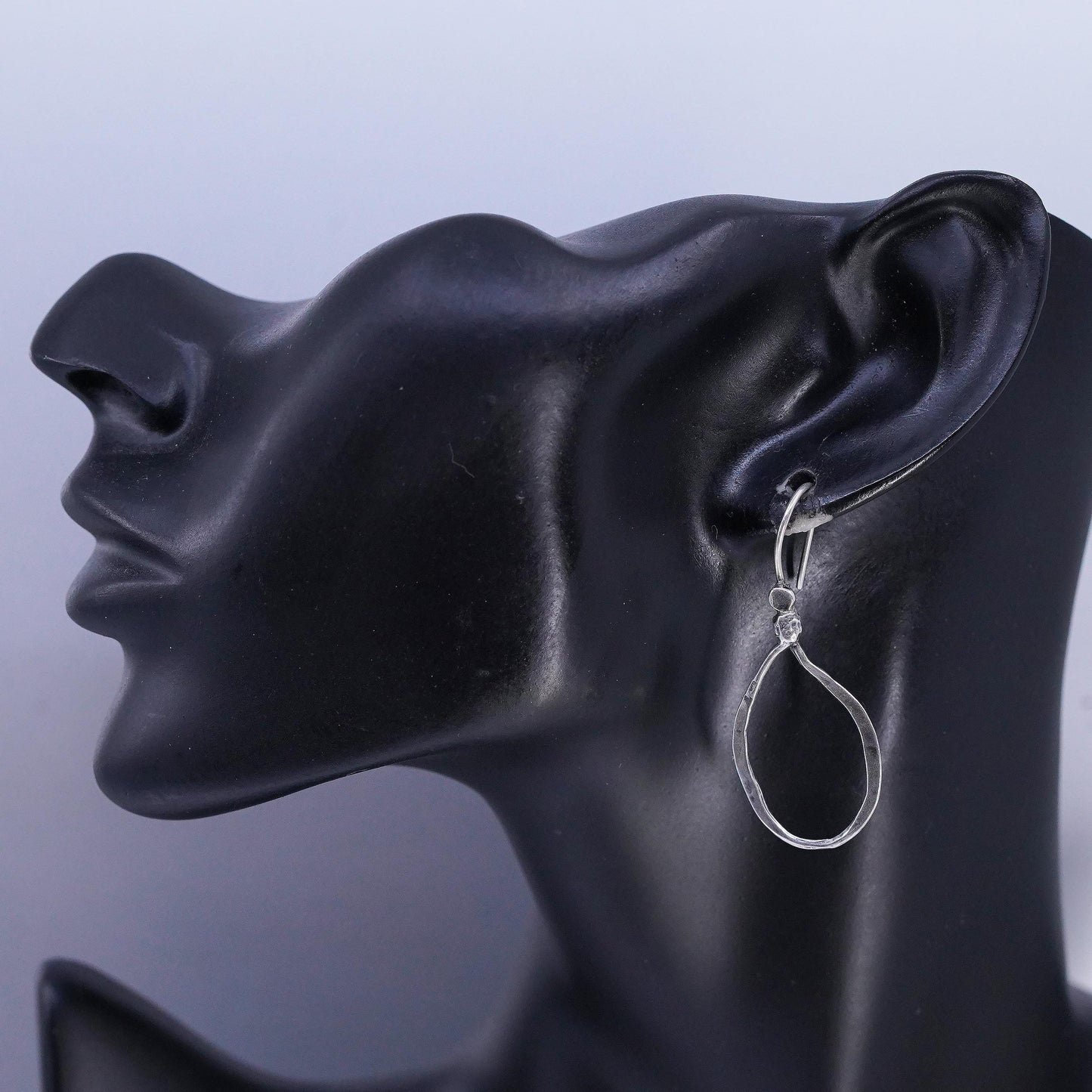Vintage Silpada Israeli Lasso 925 Sterling Silver teardrop loop Earrings W1551