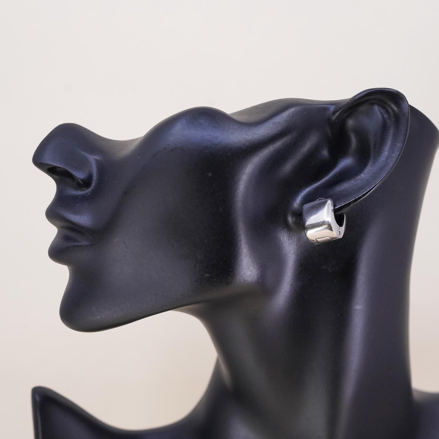 0.5”, Vintage sterling silver single earring, 925 huggie hoop