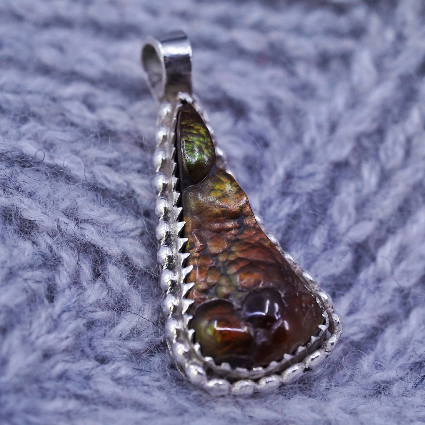 Native American Sterling 925 silver handmade teardrop pendant Ammolite