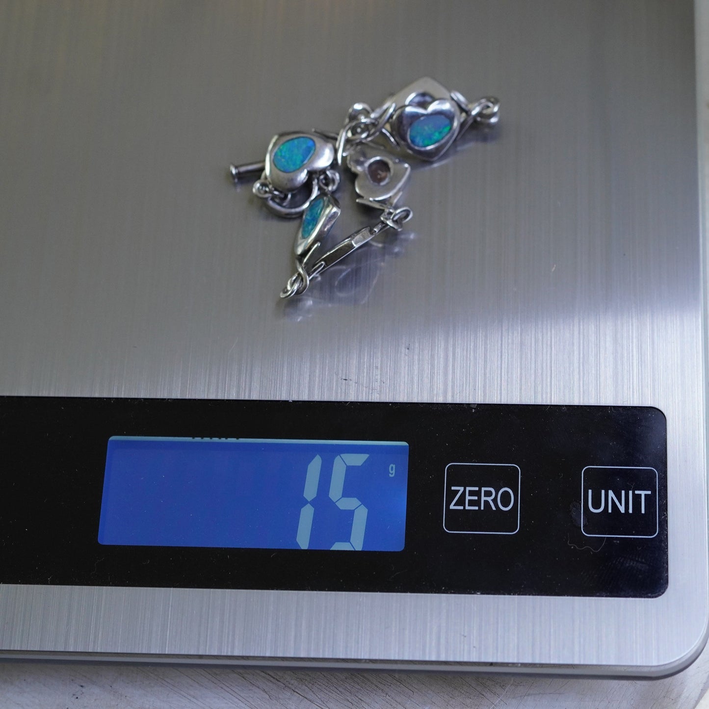 5.75”, vintage Sterling 925 silver heart chain bracelet w/ blue fire opal inlay