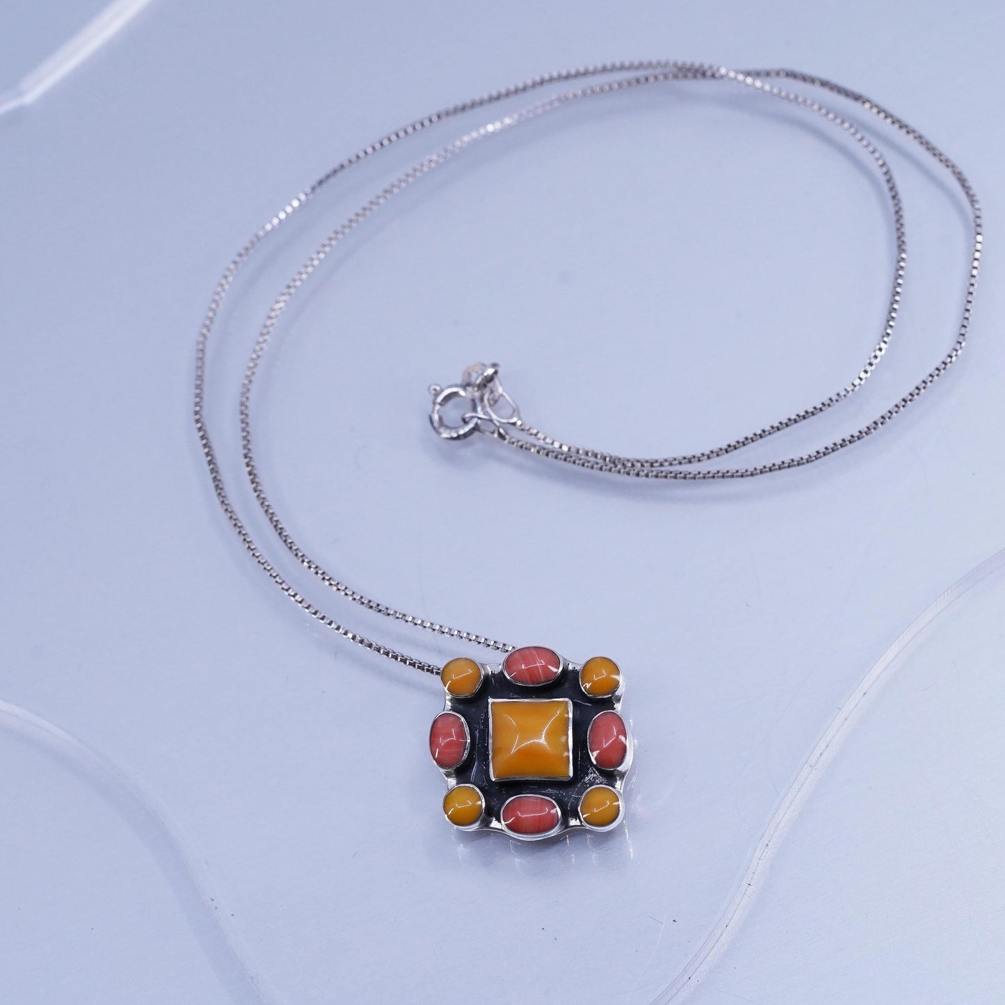 18”, Native American Sterling 925 silver box chain necklace coral pendant