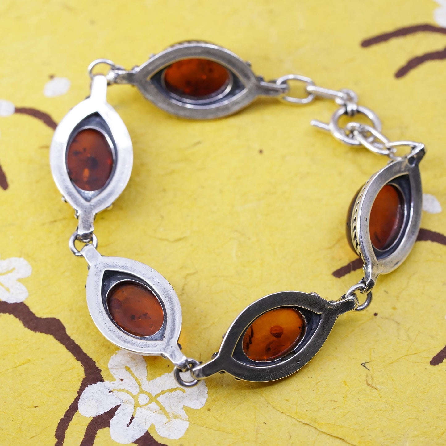 6.5", vintage Sterling 925 silver handmade bracelet oval amber toggle closure