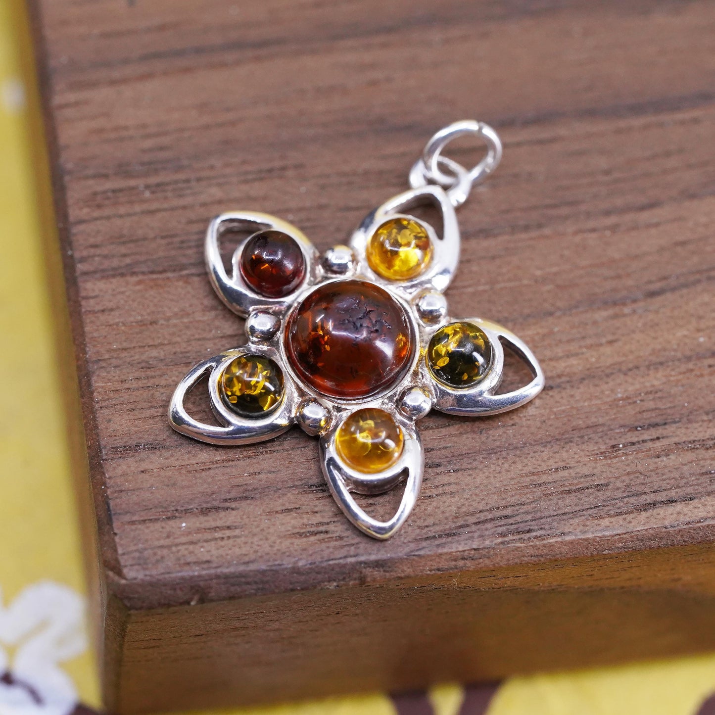 Vintage Sterling 925 silver handmade flower charm pendant with amber
