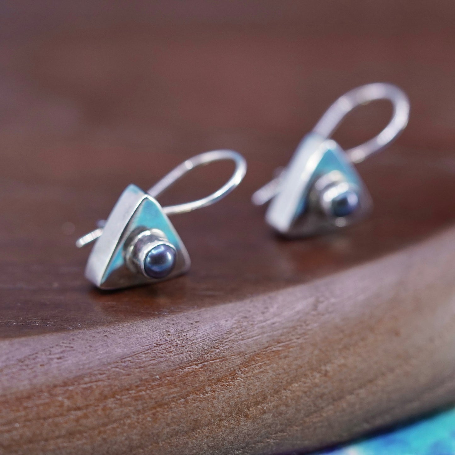 Vintage Sterling silver 925 handmade triangular earrings with black pearl inlay